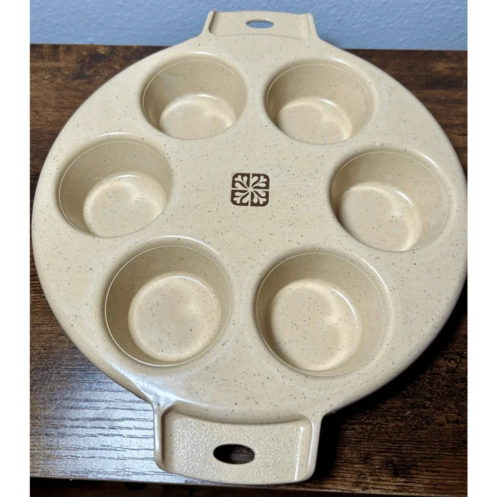 Vintage LittonWare Microwave Oven Cookware 6 Cupcake Muffin Pan 39284 1970's